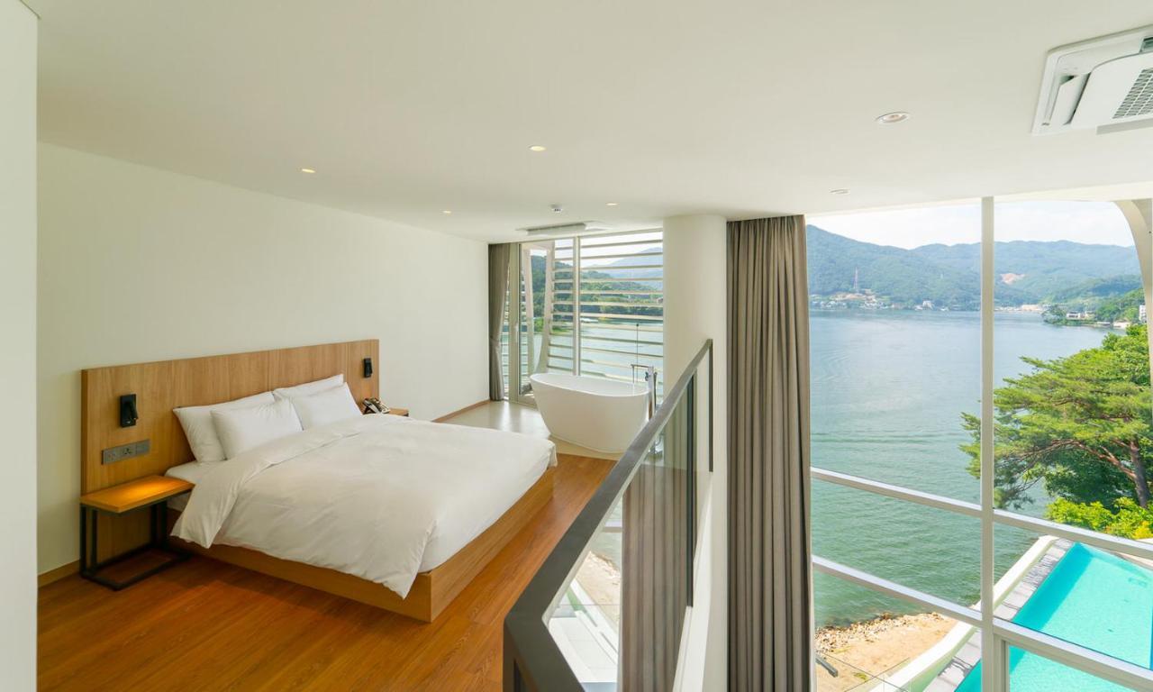 Gapyeong Suiteian Hotel&Resort Zewnętrze zdjęcie