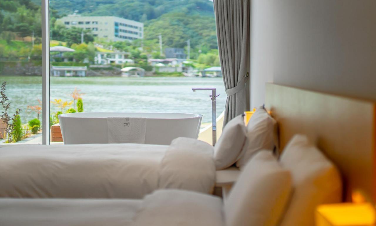 Gapyeong Suiteian Hotel&Resort Zewnętrze zdjęcie